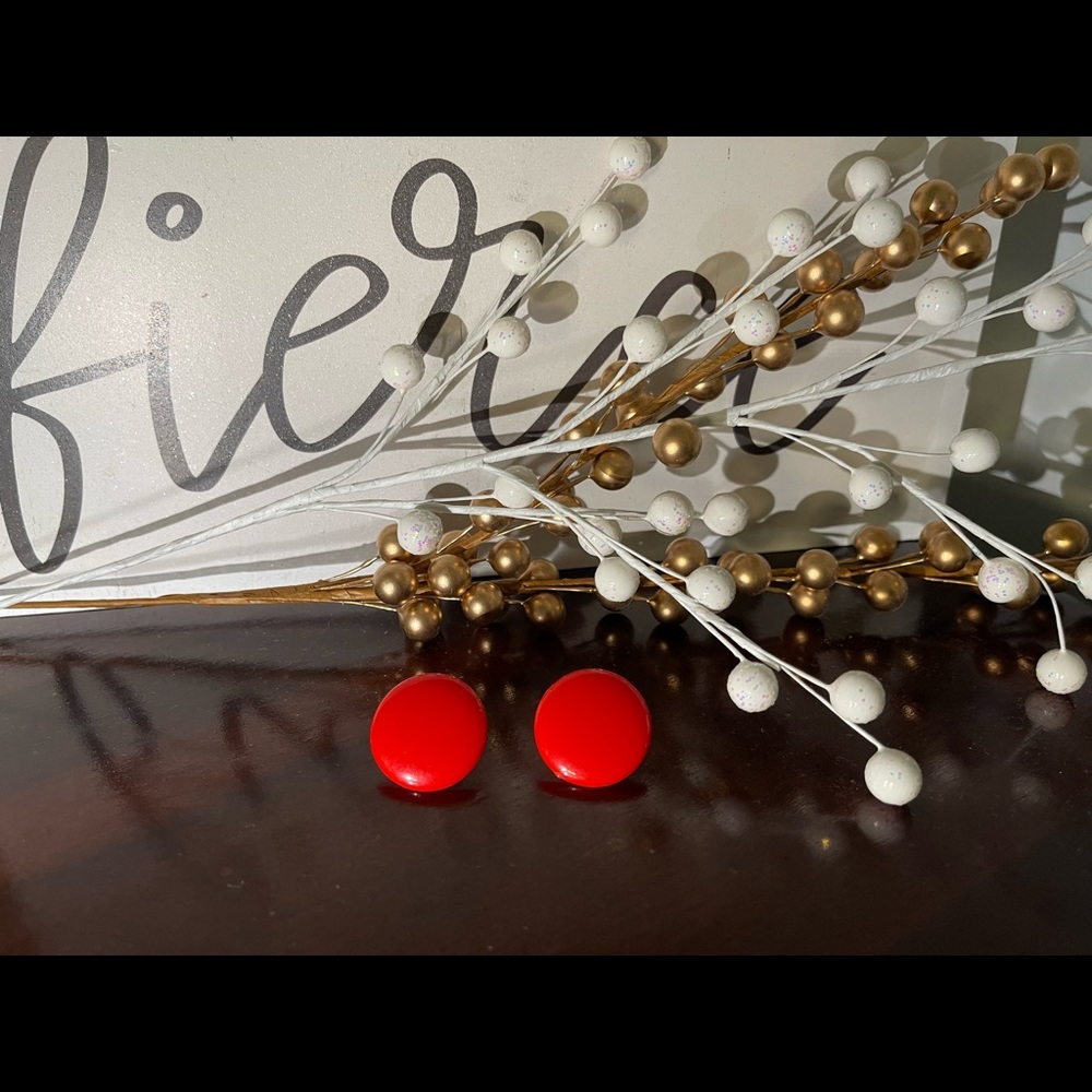 Round Red Studs